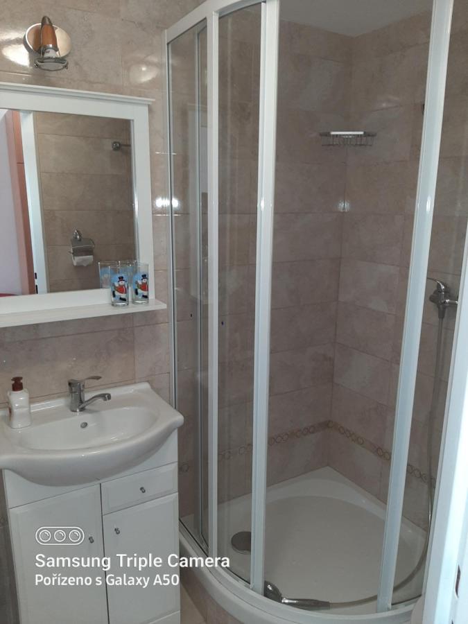 Hotel Vagonka Studenka Bagian luar foto